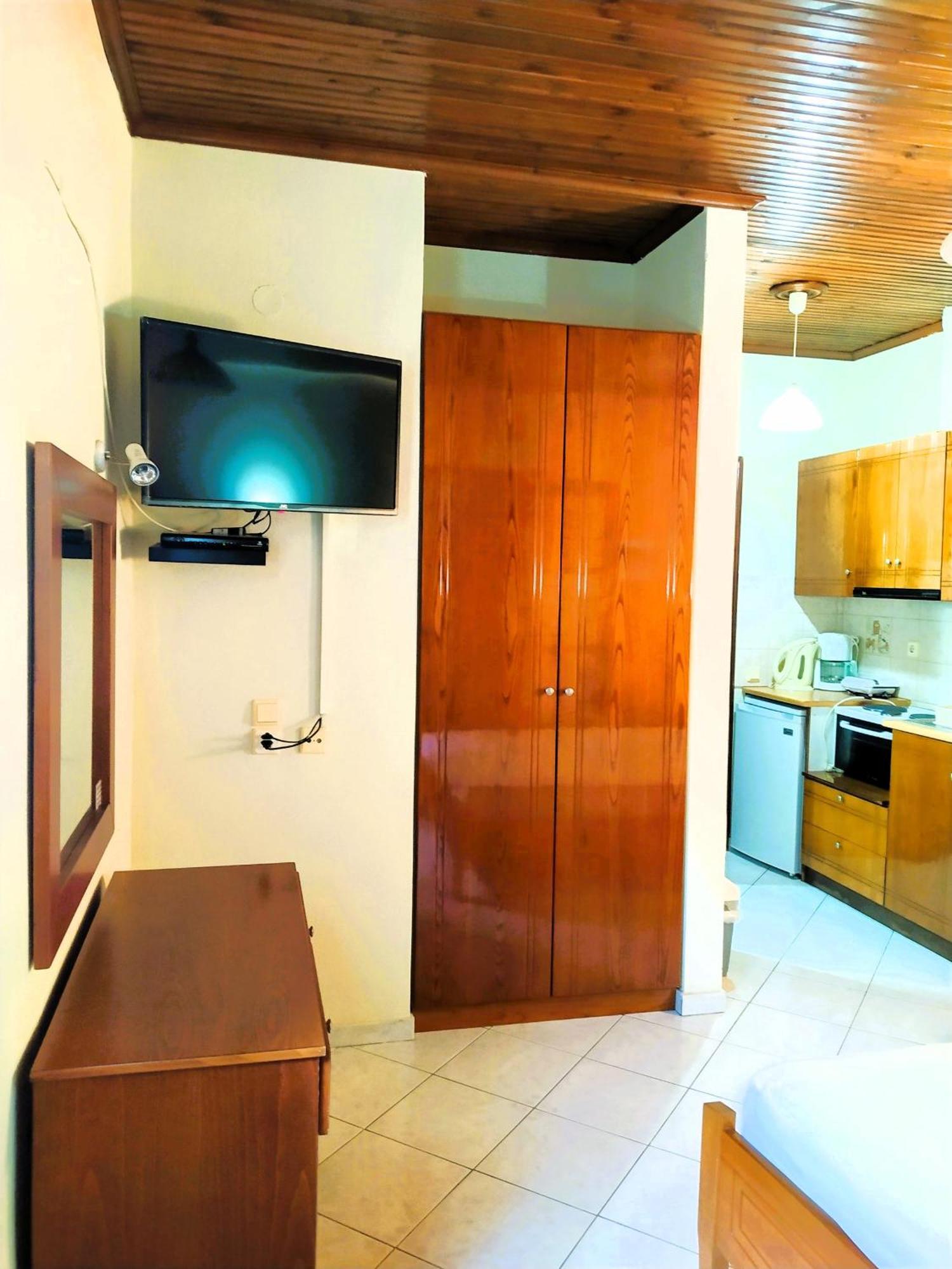 Elias Studio & Apartment Agios Ioannis  エクステリア 写真